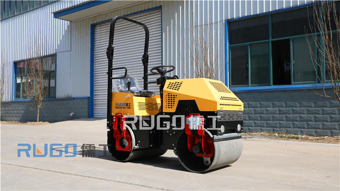 小型壓路機(jī)價(jià)格是多少？小型壓路機(jī)適用于哪些工地？